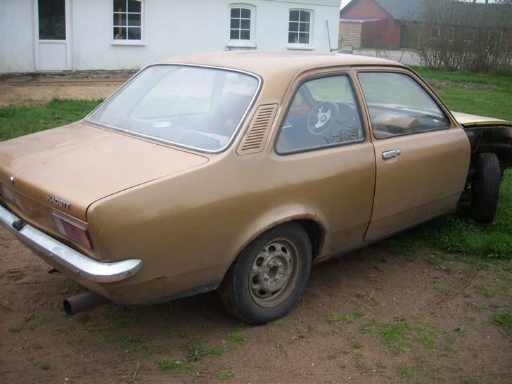 Opel kadett c projekt solgt billede 2