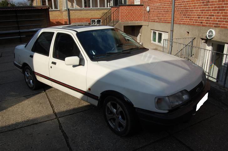 Ford sierra 2.0 EFI  SOLGT billede 3