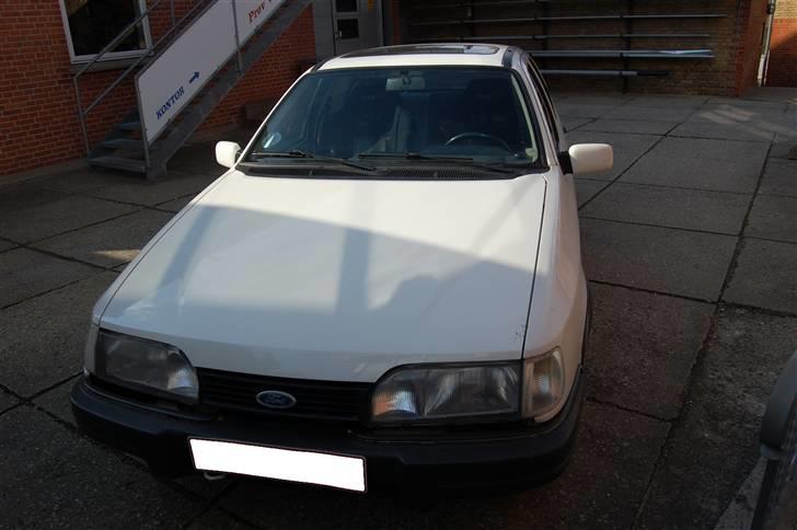 Ford sierra 2.0 EFI  SOLGT billede 4