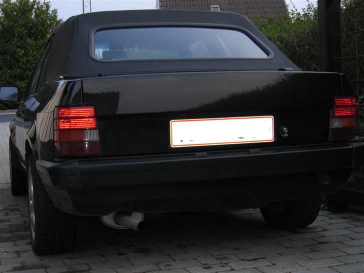 Ford Escort Cab (SOLGT) - Bagende, fed som den er.. billede 2