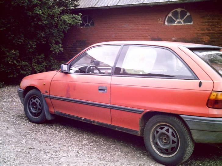 Opel Astra F - Solgt billede 2