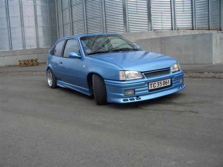 Opel kadett 2,0 * SOLGT * billede 2