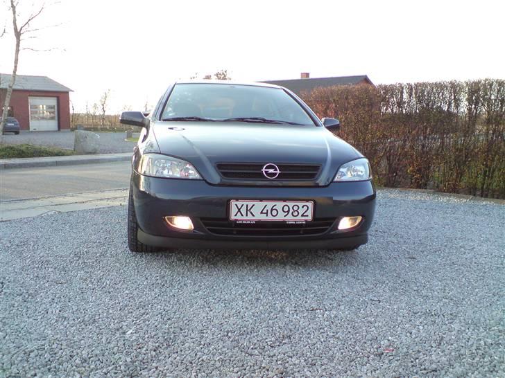 Opel Astra G Coupé  (Solgt) - Som bilen ser ud den dag i dag. Taget den 17 april 2008... billede 8