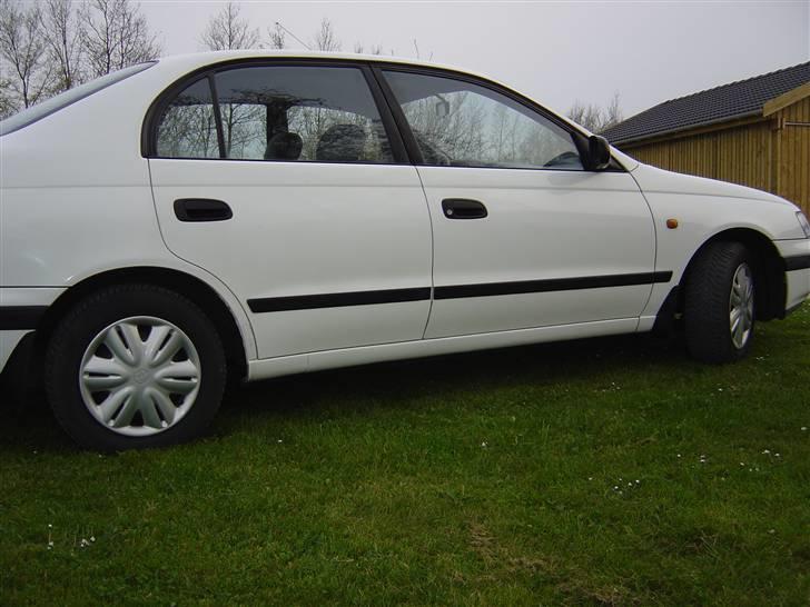 Toyota Carina E  billede 4