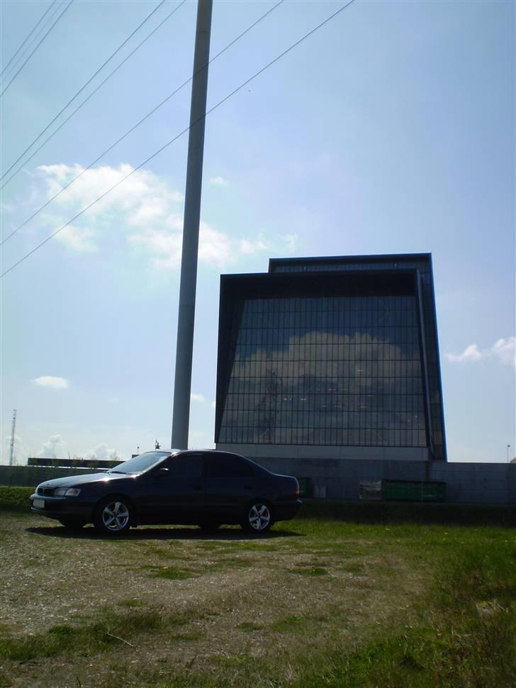 Toyota Carina E SOLGT! billede 4