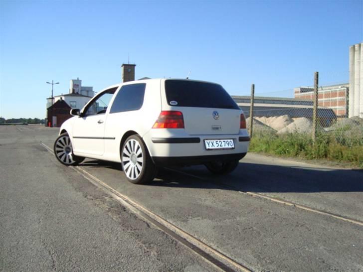 VW golf 4 2,0 "Solgt" billede 3