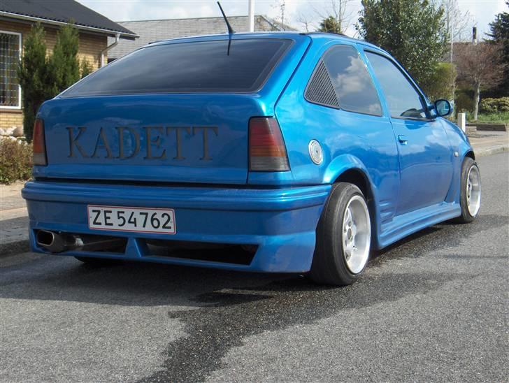 Opel kadett GSI 16V solgt   billede 2