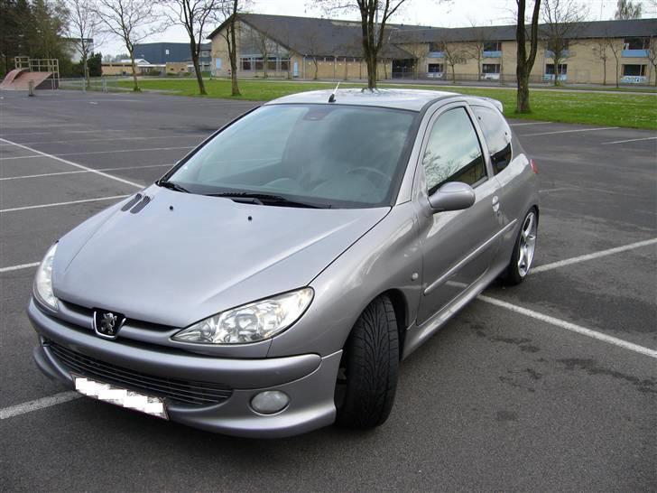 Peugeot 206 billede 2