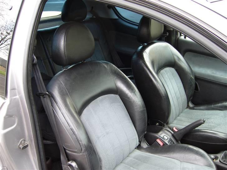 Peugeot 206 billede 10