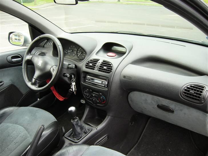 Peugeot 206 billede 11