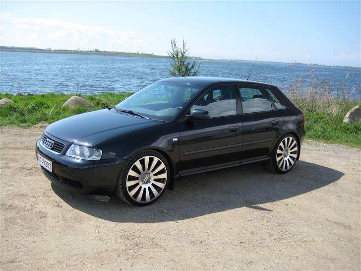 Audi A3 8L 1,8 Turbo 180 HK Ambiente billede 1