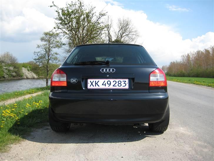 Audi A3 8L 1,8 Turbo 180 HK Ambiente billede 3