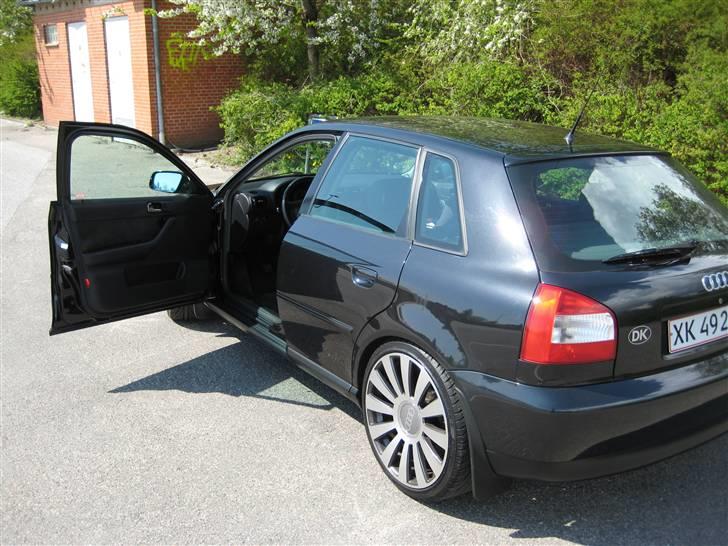 Audi A3 8L 1,8 Turbo 180 HK Ambiente billede 5