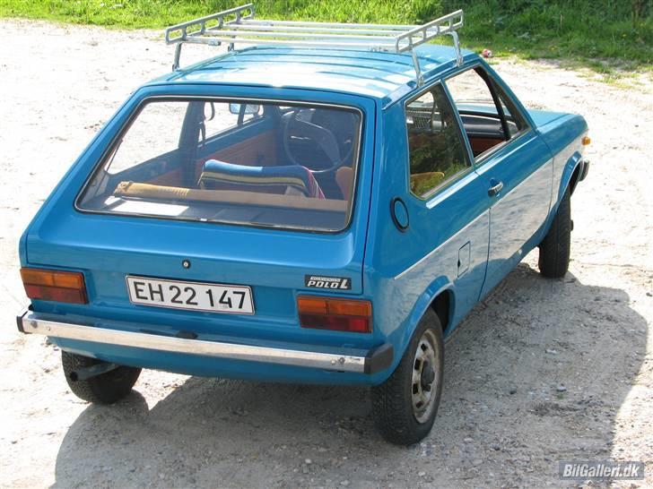 VW Polo 1 L *Orginalen*  - Den er desværre blevet plet malet, det skal der laves om på. billede 5