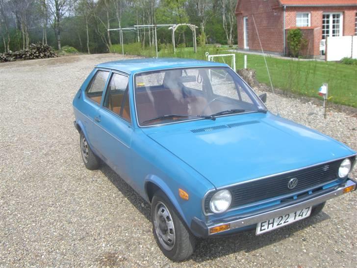 VW Polo 1 L *Orginalen*  - Spændene farve billede 11