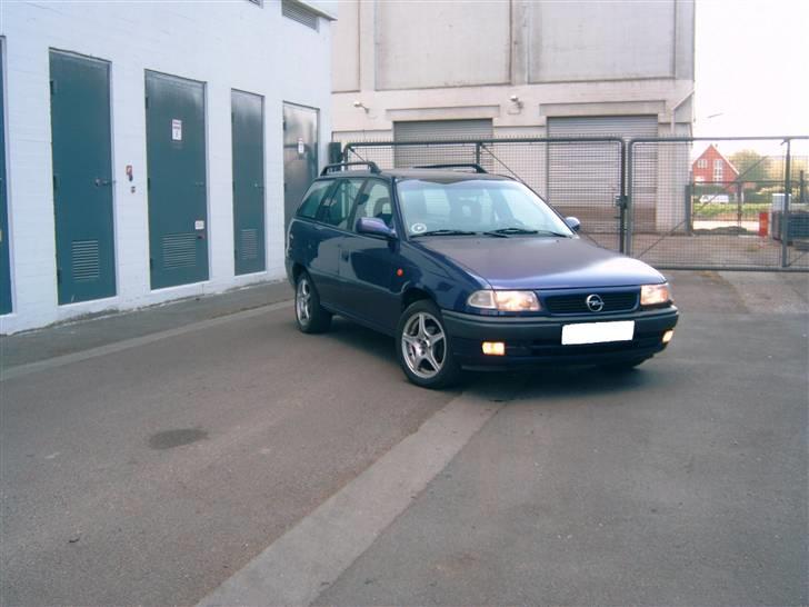 Opel Astra st.car billede 1