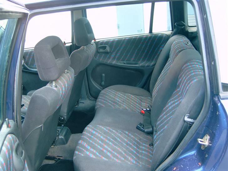 Opel Astra st.car - Og bagsædet. billede 5