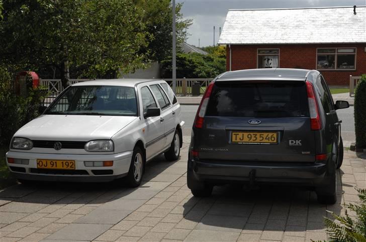 Ford Focus C-MAX Trend - Nyt og gammelt - min gamle 3´er som jeg savner lidt ;) billede 8