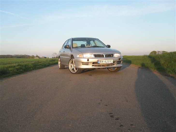 Mitsubishi lanser billede 2