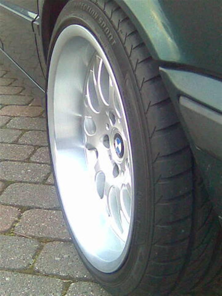 BMW 518i Executive E34 billede 2