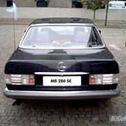 Mercedes Benz 280 SE W126 