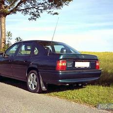 Opel vectra 2,0 i SOLDT