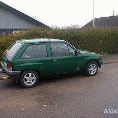 Opel corsa 1,5 diesel (SOLGT)