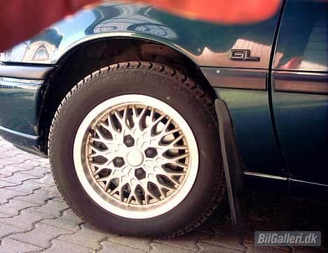 Opel vectra 2,0 i SOLDT - Vinter hjul.. fra 1994.. billede 6