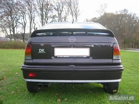 Opel Kadett GSI 16v billede 2