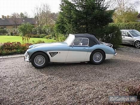 Austin-Morris Healey 100/6  2+2 billede 1