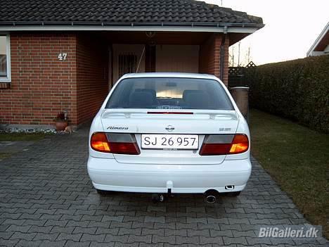 Nissan Almera 1,6 SR **SOLGT** - SKØRTER HVOR ER I...??? billede 3