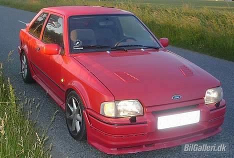 Ford Escort (SOLGT) billede 2