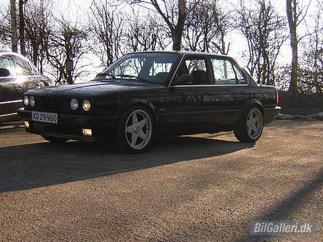 BMW 320i  billede 4