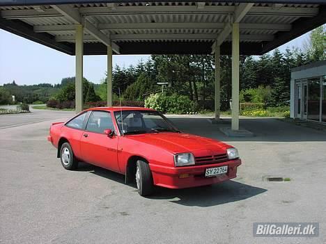 Opel Manta B - ´85 GT. Helt original... endnu! billede 1