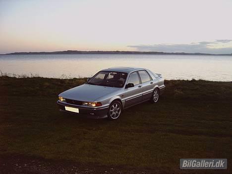 Mitsubishi  Galant 2.0 GTi 16V SOLGT billede 2