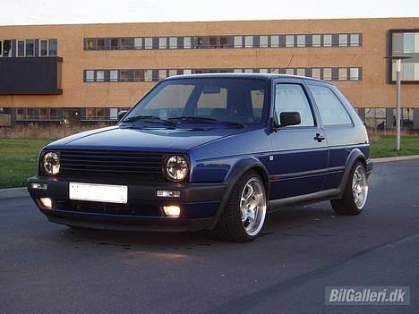 VW g2 vr6  - Set fra siden med tågelys, og klare lygter billede 1