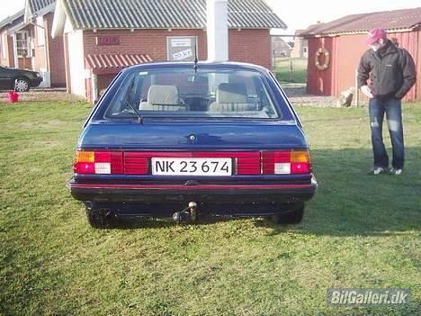 Opel Ascona 1.8i GT *Solgt* billede 2