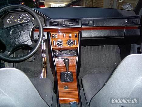 Mercedes Benz E300 3.0 D billede 6