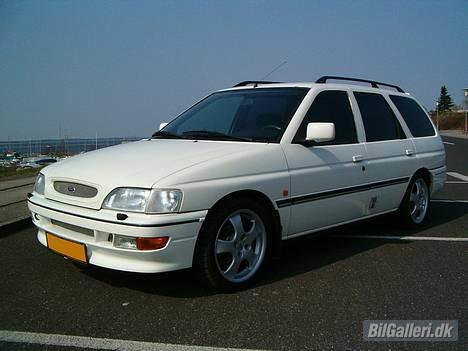 Ford escort van sport solgt billede 2