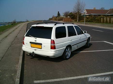 Ford escort van sport solgt billede 4