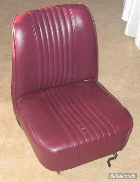 Mini 1000 - Her ses farven på sæderne meget tydeligt. enten elsker man den eller oså hadder man dem, jeg synes nu er de er cool nok billede 8