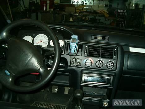 Ford escort van sport solgt billede 7