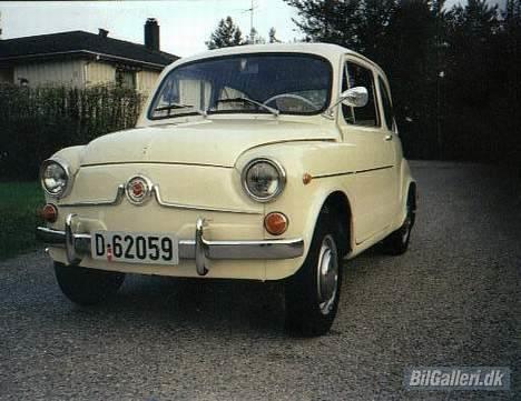 Fiat 600D/Neckar Jagst 2 - Den blev ikke verst. Husk at den ikke er lakeret om. På panserfronten mangler et emblem "NECKAR". Dette er nu på plads. billede 6