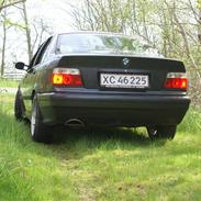 BMW e36 320i (SOLGT)