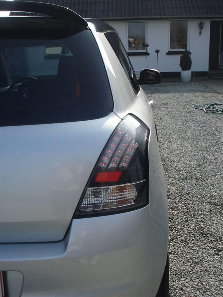 Suzuki Swift SOLGT billede 12