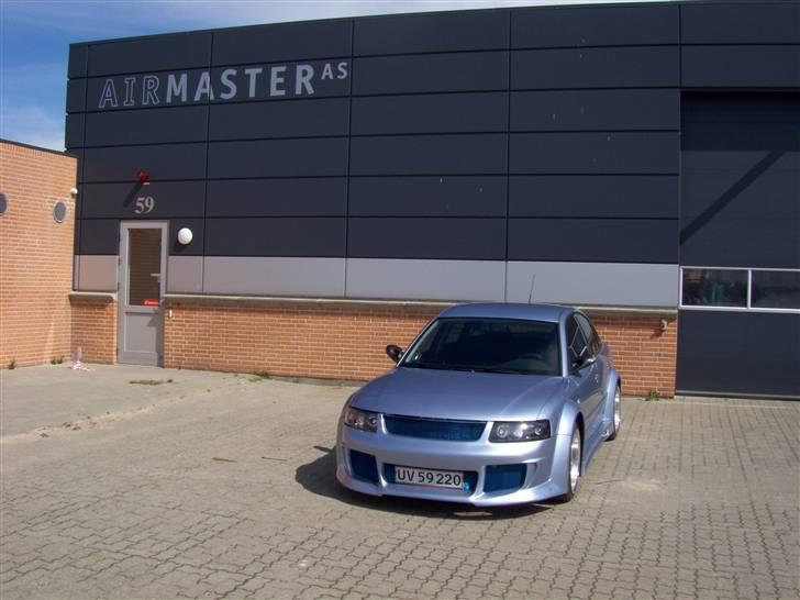 VW Passat Limosine wide body billede 3
