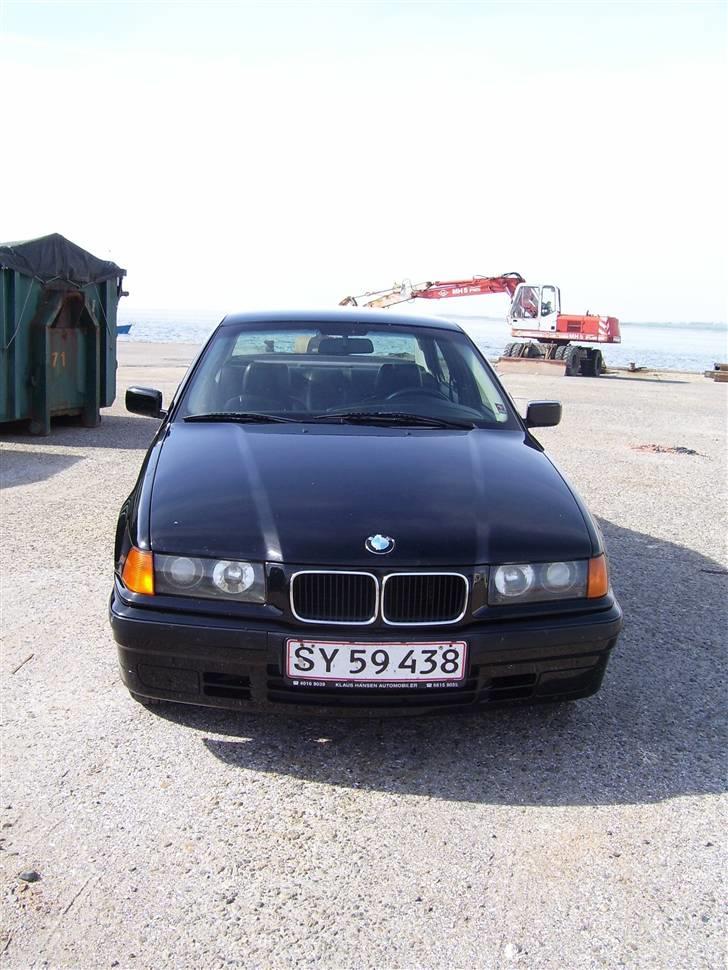 BMW E36 - 320i billede 2