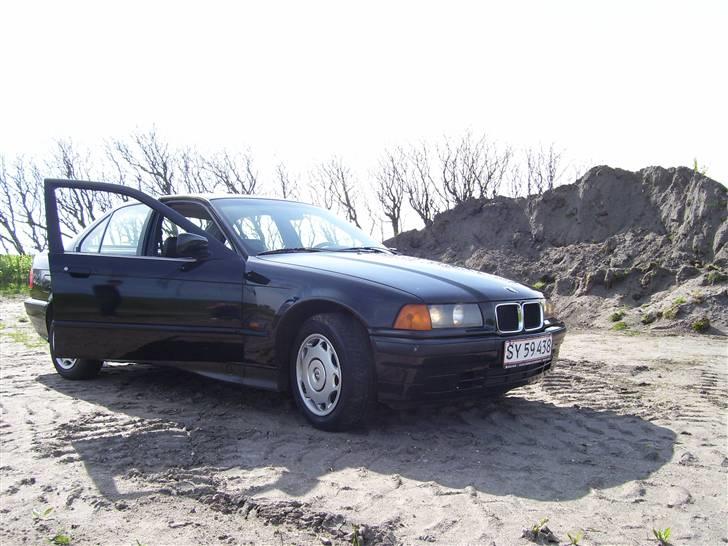 BMW E36 - 320i billede 5