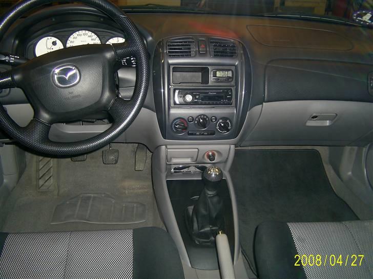 Mazda 323F BJ diesel billede 7