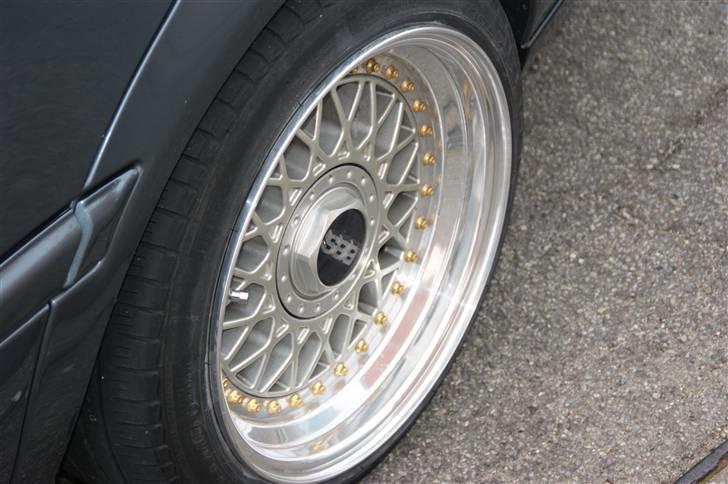 VW vento glx totalskadet billede 2